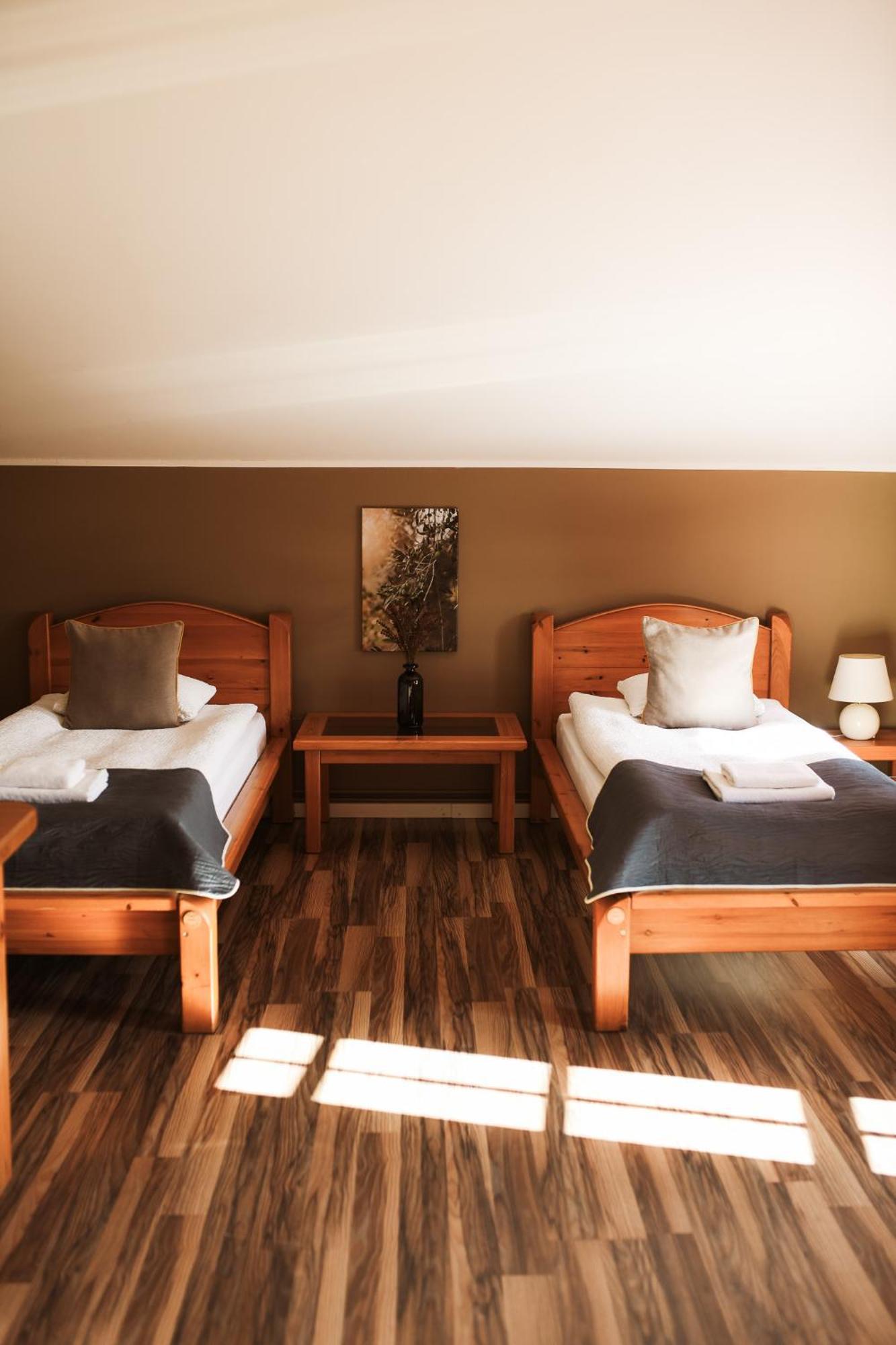 Hotel Jolanta Alūksne Esterno foto
