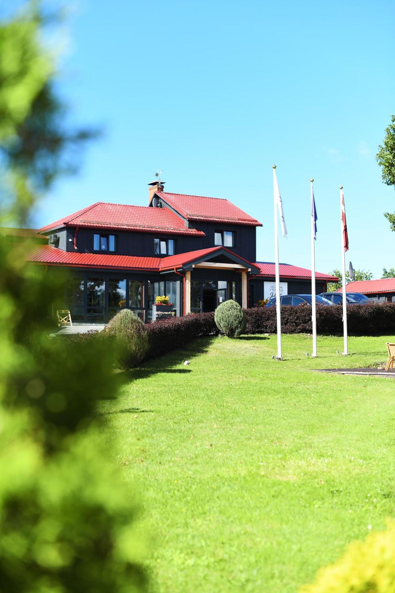 Hotel Jolanta Alūksne Esterno foto